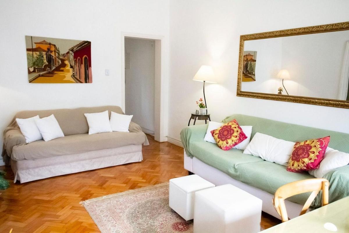 Apartamento E Sala Espacoso Na Rua Dias Ferreira, Leblon *