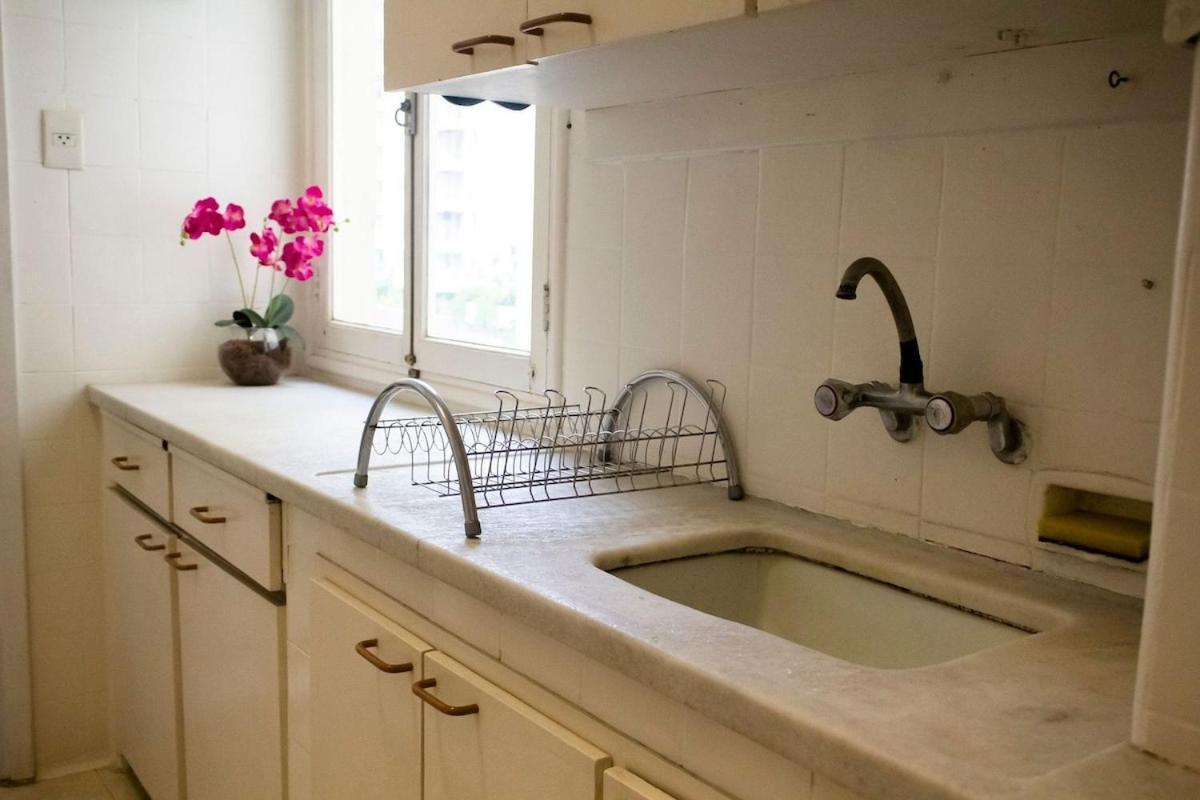 E Sala Espacoso Na Rua Dias Ferreira, Leblon Apartamento *